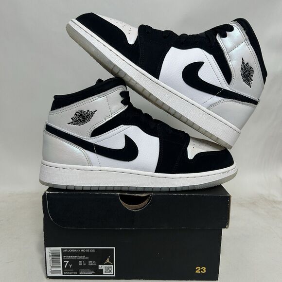 Jordan Shoes - Nike Shoes Air Jordan 1 Retro Mid SE GS “Diamond Shorts” 2024